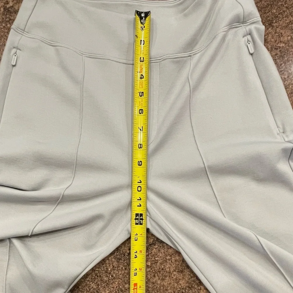Athleta Light Sage Green Eastbound Wide Leg pants Women's Size 8 - Picture 11 of 13